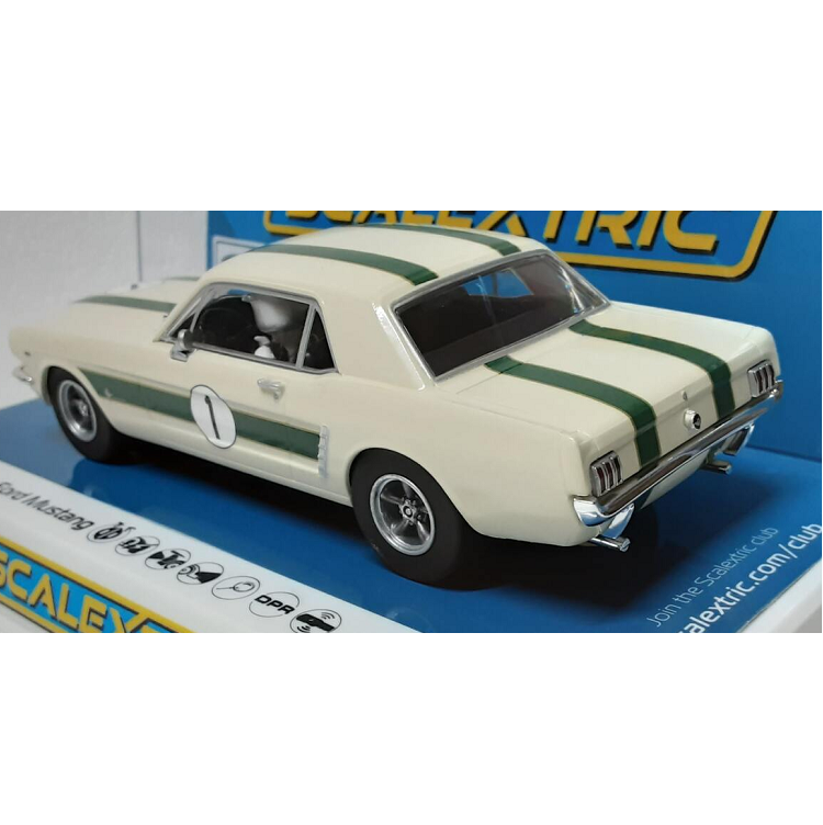 SCALEXTRIC 1965 Ford Mustang Pete Geoghegan - C4531F