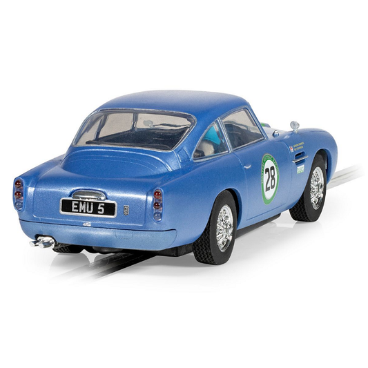 SCALEXTRIC Aston Martin DB5 - Blue/Yellow - Historic GT Racing - C4599