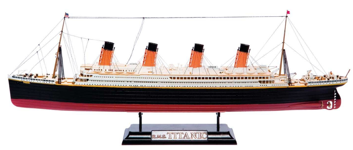 AIRFIX RMS Titanic Medium Gift Set 1:700 - A50164A