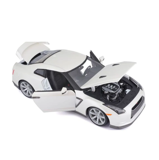 BBURAGO 2009 Nissan GT-R 1:18 - 12079
