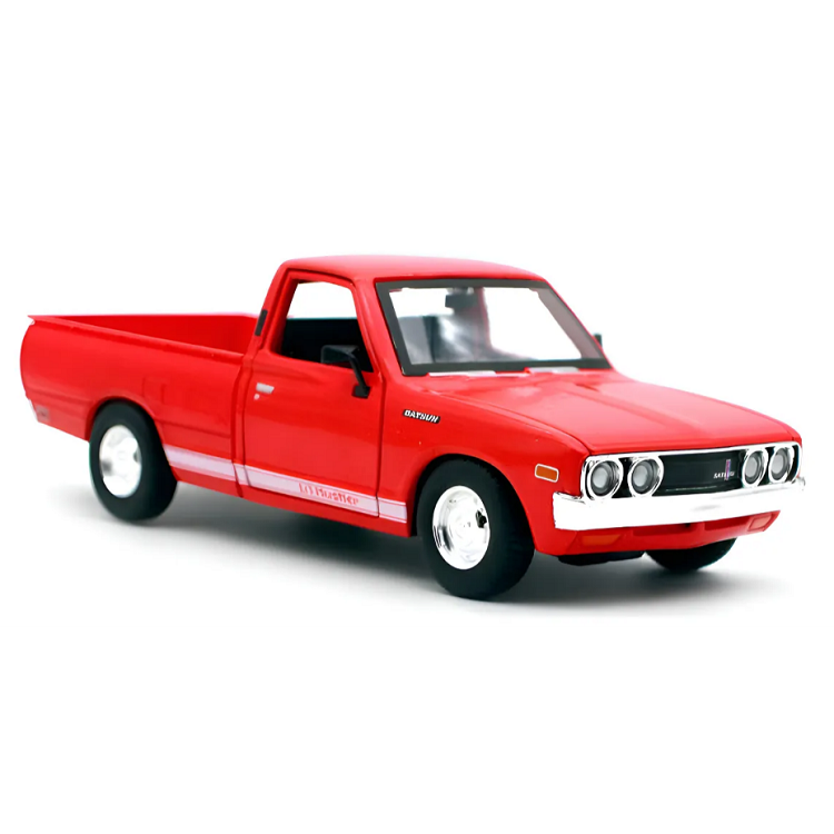 MAISTO 1973 Datsun 620 Pickup 1:24 - 31522