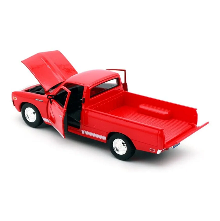 MAISTO 1973 Datsun 620 Pickup 1:24 - 31522