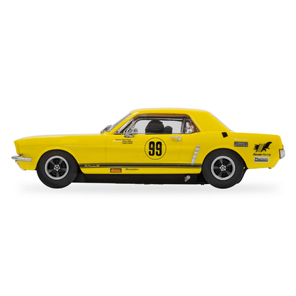 SCALEXTRIC Ford Mustang Rassler Racing - C4537