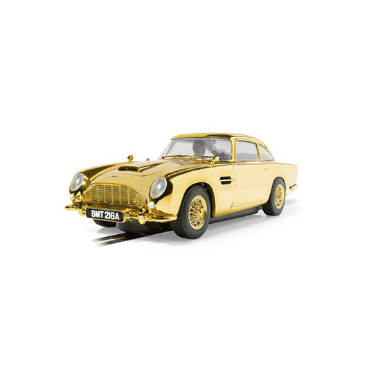 SCALEXTRIC James Bond Aston Martin DB5 Goldfinger 60th Anniversary Gold Edition - C4550A