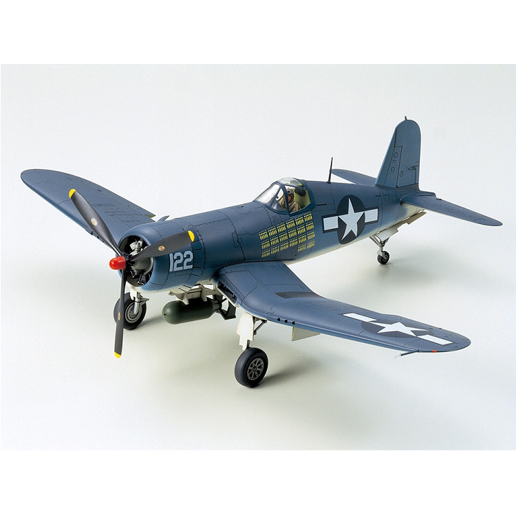 TAMIYA Vought F4U-1A Corsair 1:48 - 61070