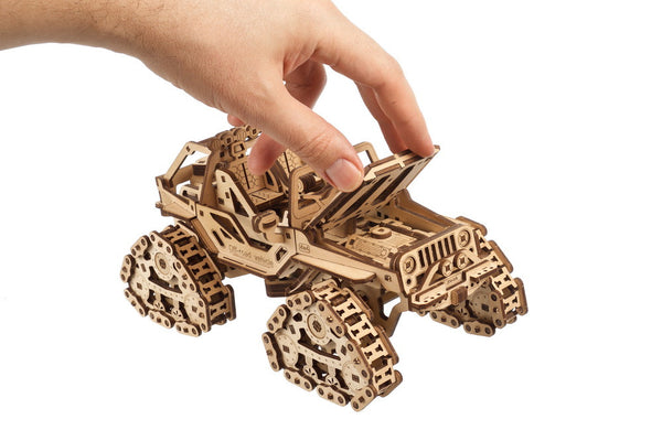 UGEARS Tracked Off-Road Vehicle - 70204