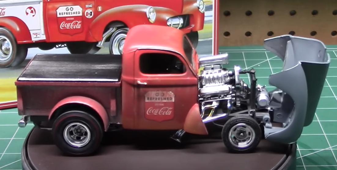 AMT 1940 Willys Coca-Cola Pickup Gasser 1:25 - AMT1145