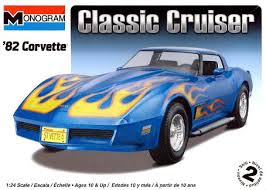 REVELL 82 CORVETTE 1:24 - 0885