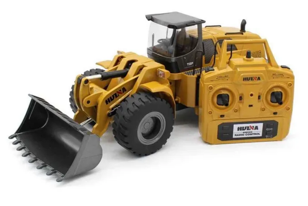 HUINA 1:14 Full Alloy Front End Loader with 2.4Ghz Radio, Battery and USB Charger - SFMHN1583
