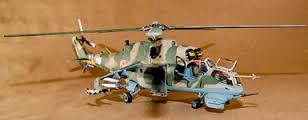 REVELL MIL-24 HIND HELICOPTER 1:48 - 5856