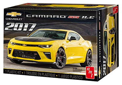 AMT 2017 Chevy Camaro SS 1LE 1:25 - AMT1074M