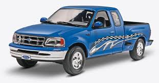 Revell 97 Ford F-150 XLT - 7215