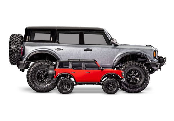 TRAXXAS TRX-4M 1:18 2021 FORD BRONCO Trail Truck Red size comparison - 97074-1RED