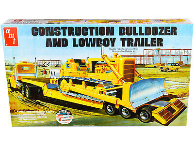 AMT Lowboy Trailer & Bulldozer Combo 1:25 - AMT1218