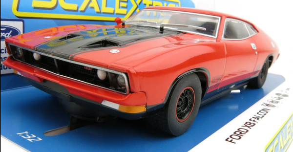 SCALEXTRIC Ford XB Falcon Red Pepper - C4265