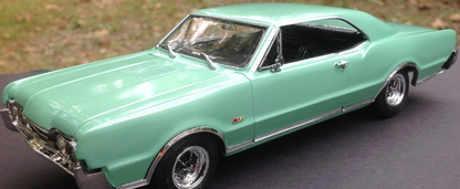 TAMIYA TS-60 Pearl Green Gloss Spray 100ml - 85060